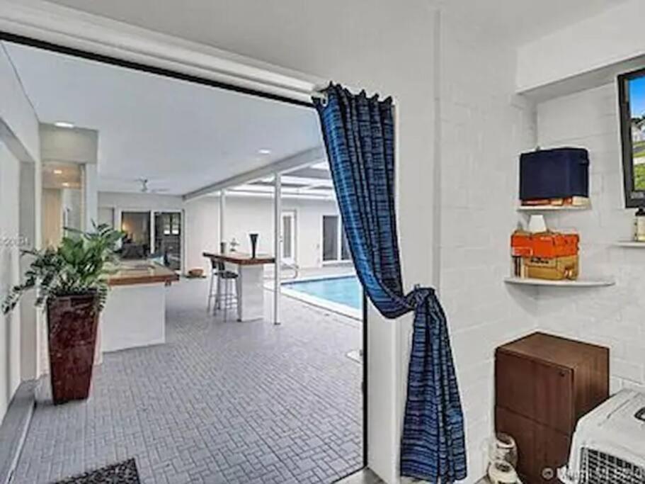 הוילה הוליווד Pool Vacation מראה חיצוני תמונה